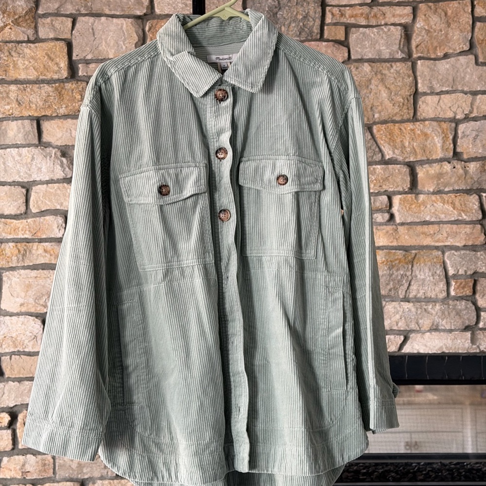 Madewell Corduroy long sleeve shirt in Sage Green size M NWT - Picture 2 of 3